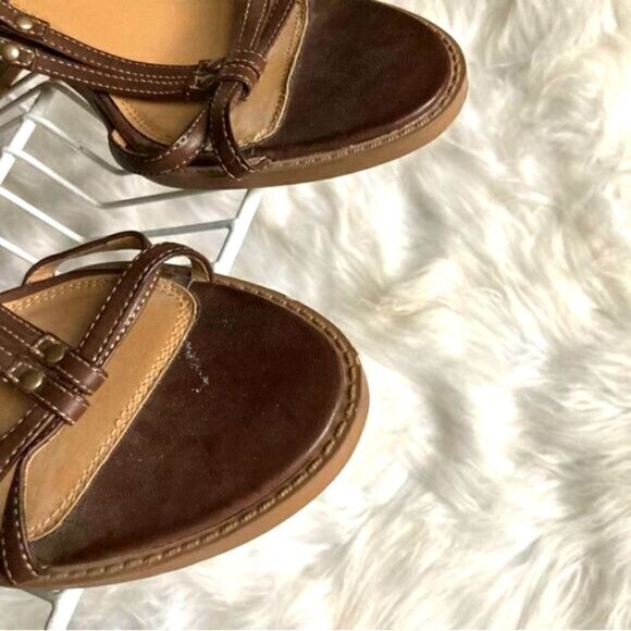 Delicate Strappy Brown Heel Sandals women size 9 EUC - Picture 2 of 10